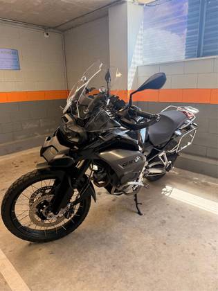 BMW F 850 GS ADVENTURE PREMIUM BMW F 850 GS ADVENTURE PREMIUM
